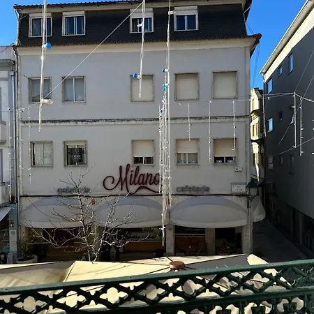 History * 아베이루